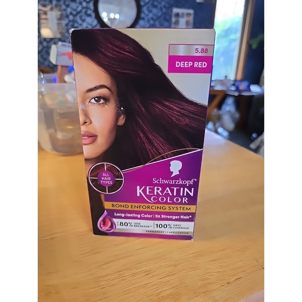 Schwarzkopf KERATIN COLOR 5.88 DEEP RED Permanent Hair‎ Color Cream Kit